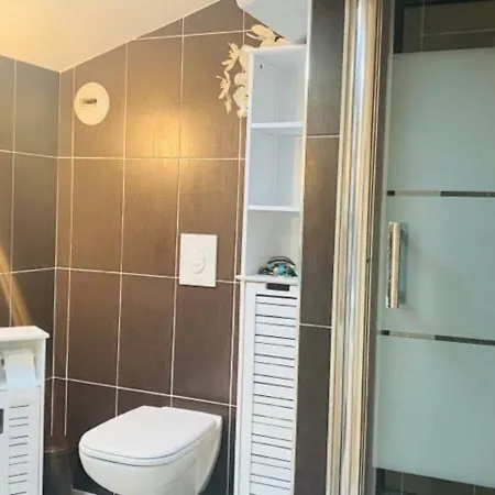 Appartement Appartement L'Ile-Rousse, 3 Pieces, 5 Personnes - Fr-1-63-286 *